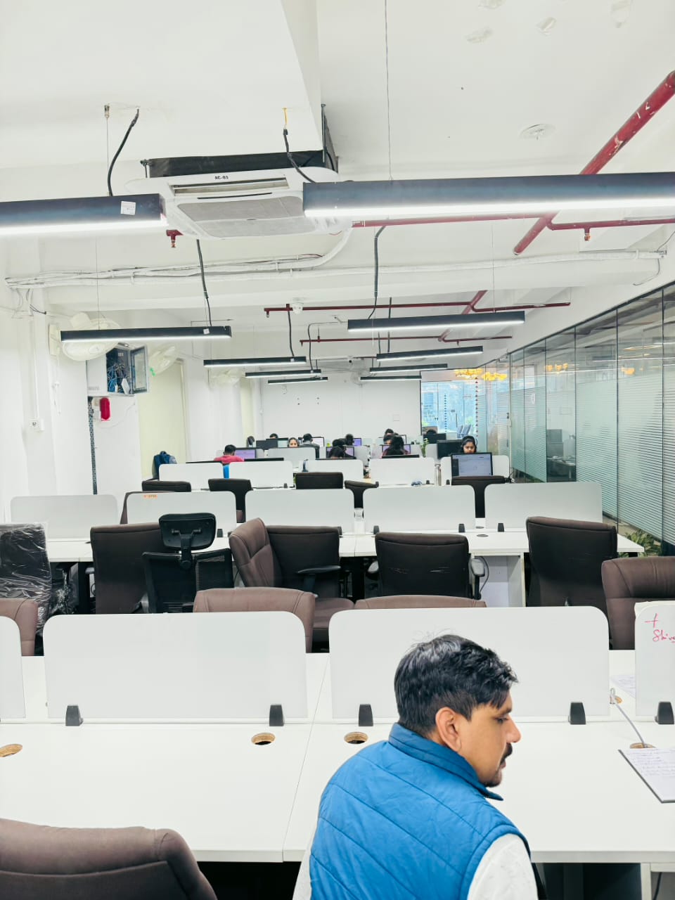 Workspace wellness lounge