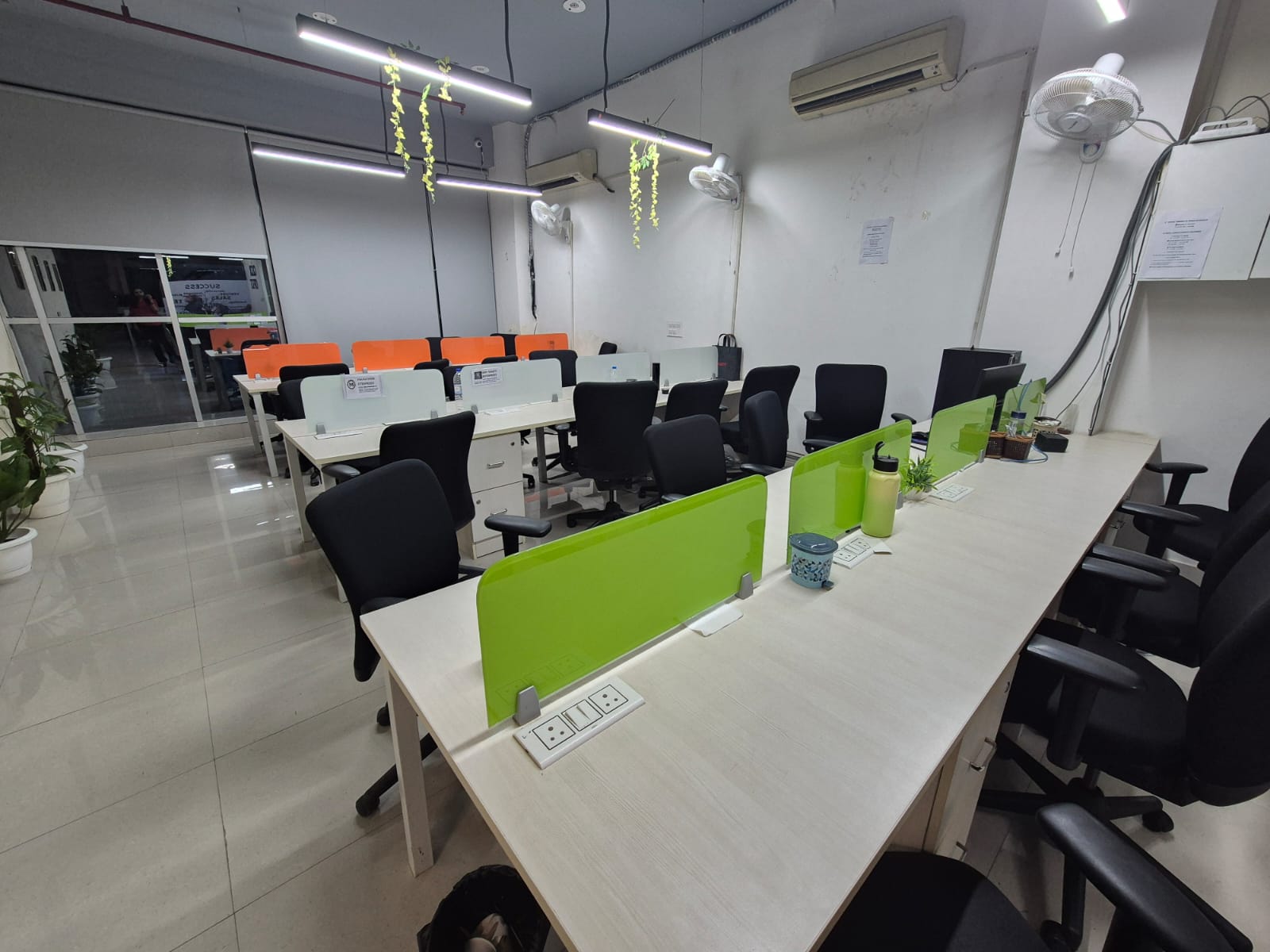 day pass coworking space noida